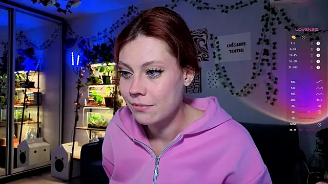 Snapshot of Your_Corvus chatting on November 2025 12:04:01 PM Your Corvus online show from November 2025 12:04:01 PM