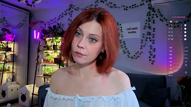 Snapshot of Your_Corvus chatting on November 2025 08:08:02 AM Your Corvus online show from November 2025 08:08:02 AM