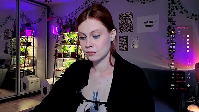 Snapshot of Your_Corvus chatting on December 2025 11:08:02 AM Your Corvus online show from December 2025 11:08:02 AM