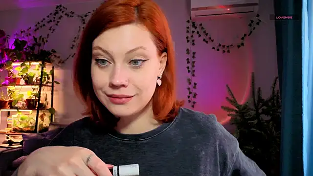 Snapshot of Your_Corvus chatting on January 2026 10:52:01 AM Your Corvus online show from January 2026 10:52:01 AM