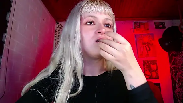 NEXT DOOR GIRL  online show from February 2025 03:34:02 AM