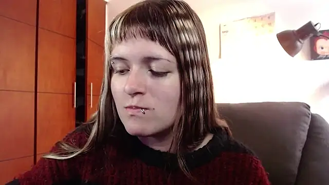 NEXT DOOR GIRL  online show from September 2025 01:38:01 PM