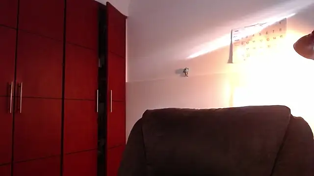 NEXT DOOR GIRL  online show from November 2025 09:47:01 PM