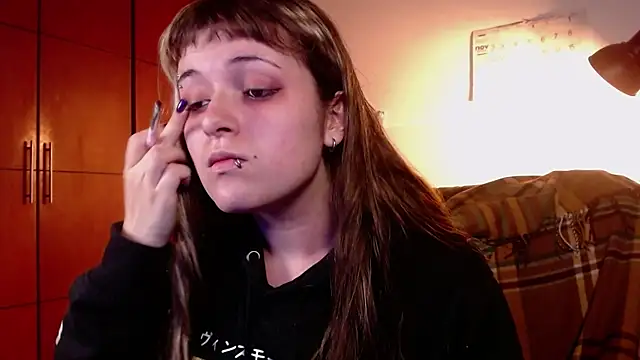 NEXT DOOR GIRL  online show from November 2025 11:24:01 PM