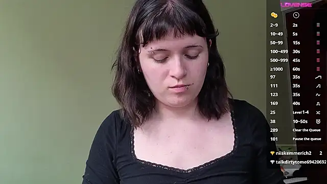 NEXT DOOR GIRL  online show from June 2026 08:10:02 PM
