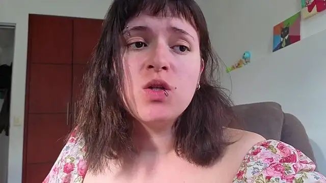 NEXT DOOR GIRL  online show from June 2026 09:08:02 PM