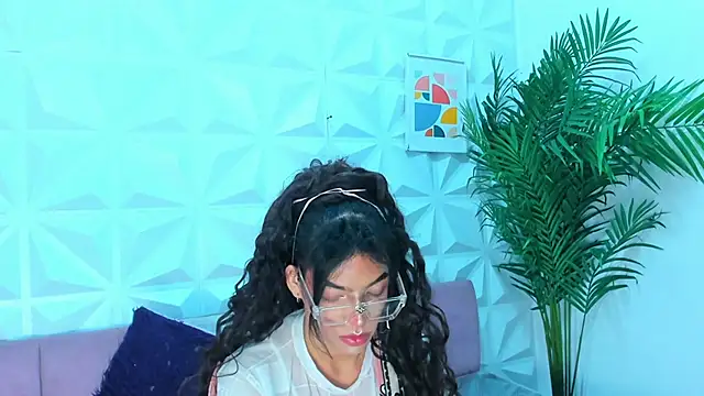 Briyit Doll online show from January 2025 09:55:02 AM