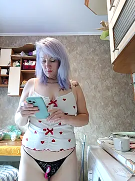 Tina Alev online show from September 2025 06:06:02 AM