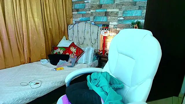 sofiasex99 online show from December 2024 12:44:02 AM