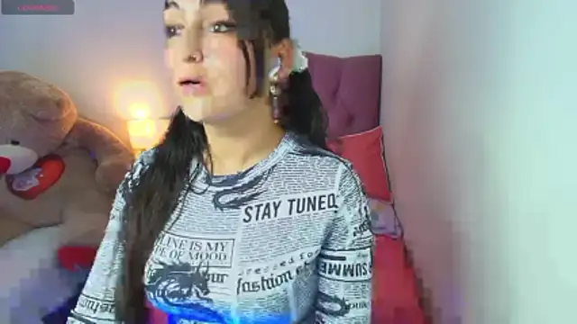sofiasex99 online show from June 2026 12:32:02 AM