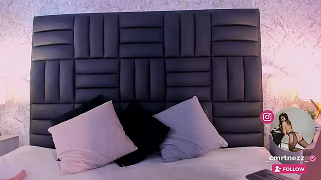 Snapshot of Caro_martinezz chatting on December 2024 04:12:02 AM Caro martinezz online show from December 2024 04:12:02 AM