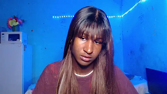 Snapshot of Angell_Dustt_ chatting on September 2025 12:13:02 AM Angell Dustt online show from September 2025 12:13:02 AM