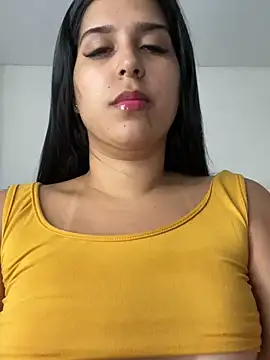 NiaSoler online show from December 2024 05:02:01 PM