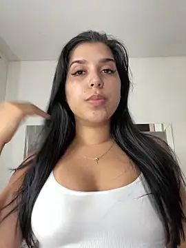 NiaSoler online show from December 2024 08:42:02 PM