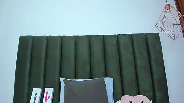 ThailyCherry online show from October 2025 07:09:02 PM