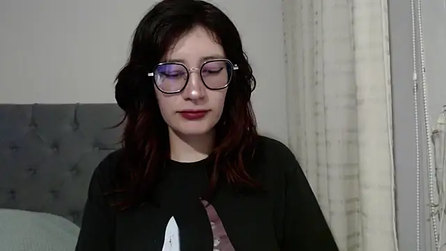 mariana124- online show from January 2025 07:17:02 PM