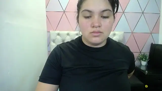 Snapshot of Marinasexxx chatting on March 2026 07:20:02 PM Marinasexxx online show from March 2026 07:20:02 PM