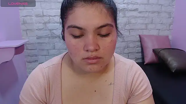 Snapshot of Marinasexxx chatting on March 2026 06:44:01 PM Marinasexxx online show from March 2026 06:44:01 PM