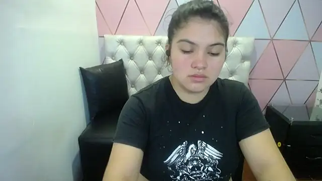 Snapshot of Marinasexxx chatting on March 2026 06:55:01 PM Marinasexxx online show from March 2026 06:55:01 PM