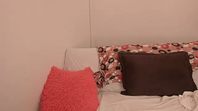 Snapshot of meganrossee69 chatting on February 2025 12:46:01 AM meganrossee69 online show from February 2025 12:46:01 AM