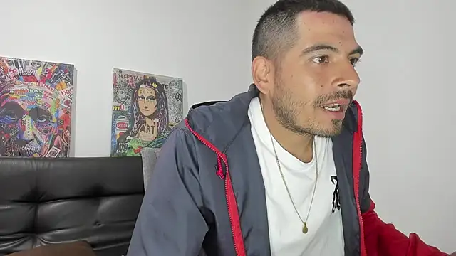 Himoreno25 online show from October 2025 08:42:01 PM