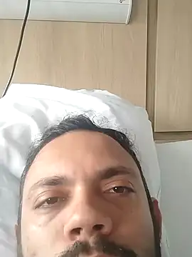 Snapshot of morenindarola chatting on January 2025 02:04:01 PM morenindarola online show from January 2025 02:04:01 PM