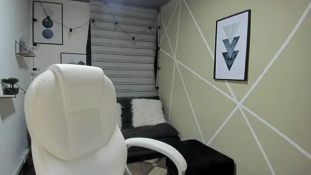 Enma  clark online show from September 2025 04:02:02 AM