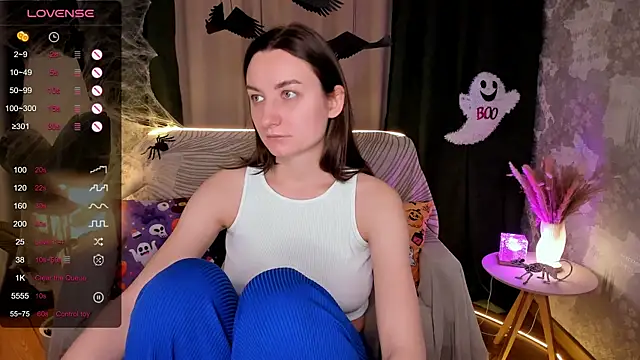 annacooleman online show from October 2025 02:04:02 AM