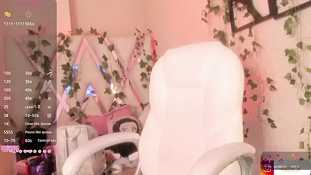 Punkys  online show from September 2025 07:57:02 PM