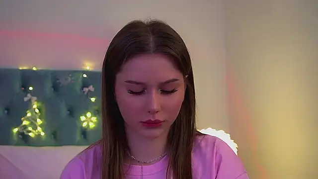 DianaVert online show from December 2025 06:27:02 PM