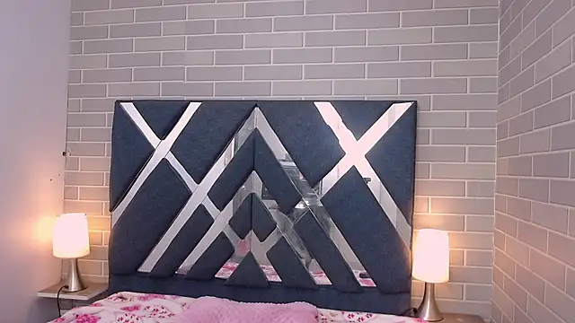 AndreaGil  online show from December 2024 12:15:01 PM