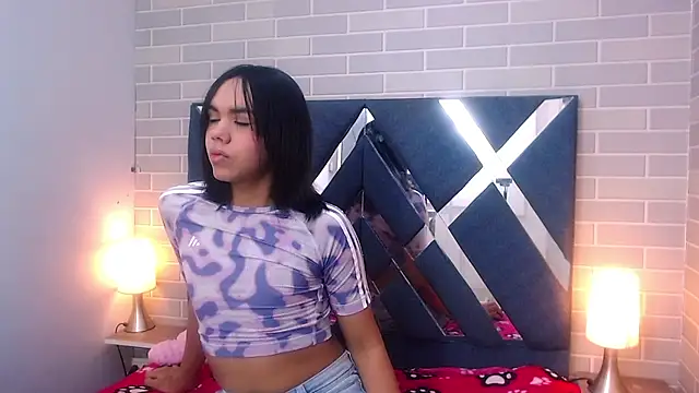 AndreaGil  online show from January 2025 12:41:02 PM