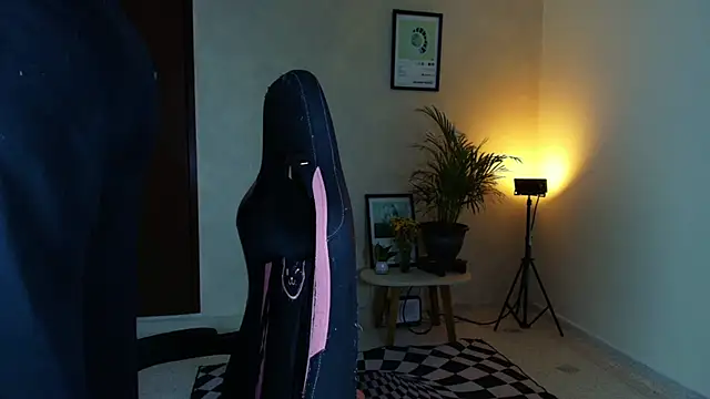 SweetJennaa online show from April 2026 04:20:02 AM