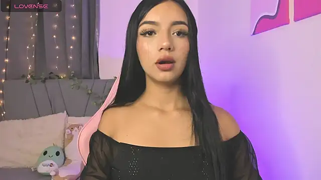 Snapshot of emy_bonita1 chatting on December 2024 02:41:01 AM emy bonita1 online show from December 2024 02:41:01 AM