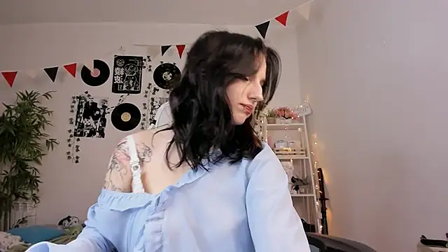 Snapshot of Viv_Player chatting on December 2024 07:29:02 AM Viv Player online show from December 2024 07:29:02 AM