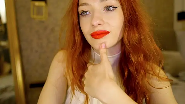 MiaRouge online show from May 2026 11:01:04 PM