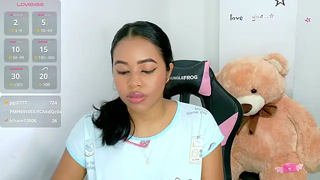 Snapshot of Abby_tits chatting on February 2025 09:41:02 PM Abby tits online show from February 2025 09:41:02 PM