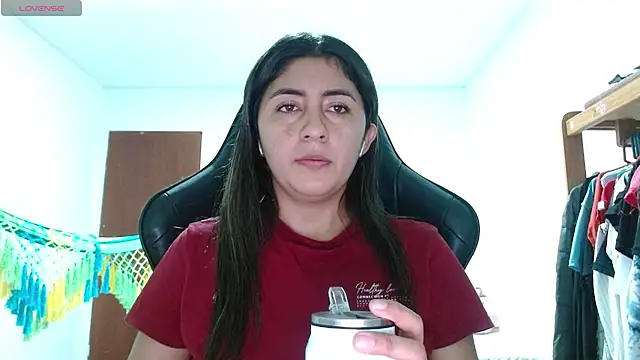 danna peterson1 online show from July 2026 09:38:01 PM