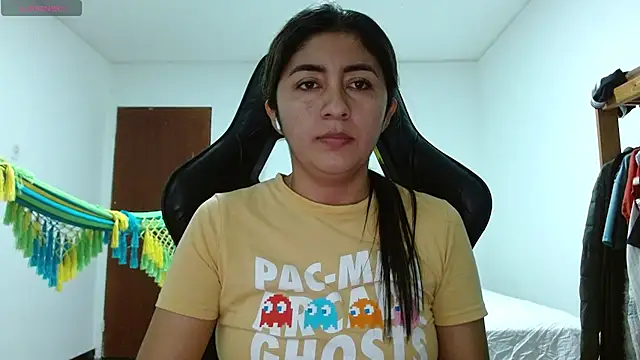 danna peterson1 online show from July 2026 09:50:01 PM
