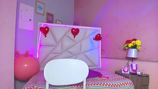 ariadna dawson7 online show from March 2025 01:05:01 AM