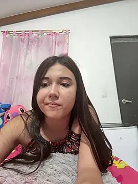 mia cooper 24 online show from February 2025 01:40:02 PM