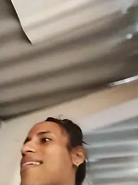 AlexaWarner online show from November 2025 06:43:01 PM