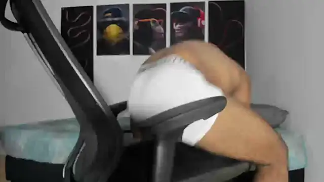 Snapshot of Hardboy_latin chatting on February 2025 12:46:01 AM Hardboy latin online show from February 2025 12:46:01 AM