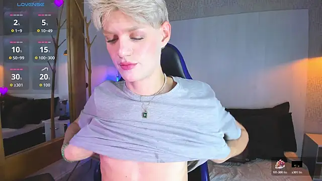 VladHellsing4 online show from June 2026 09:17:02 PM