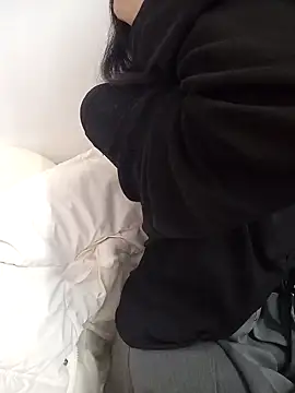 Lovely kute online show from February 2025 03:12:02 PM