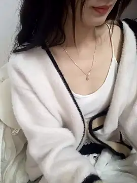 Lovely kute online show from February 2025 07:42:02 AM