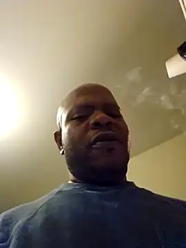 Snapshot of personalityalwayswins2 chatting on December 2024 01:58:01 AM personalityalwayswins2 online show from December 2024 01:58:01 AM