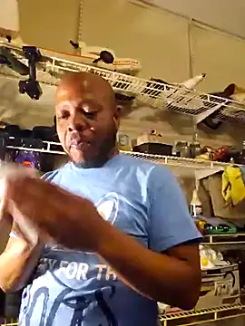 Snapshot of personalityalwayswins2 chatting on January 2025 05:30:01 AM personalityalwayswins2 online show from January 2025 05:30:01 AM