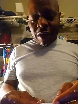 Snapshot of personalityalwayswins2 chatting on March 2025 04:05:02 AM personalityalwayswins2 online show from March 2025 04:05:02 AM