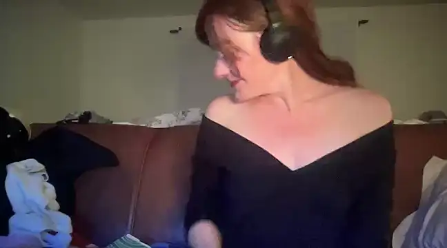 Snapshot of maythegr8ness chatting on December 2024 12:13:01 PM maythegr8ness online show from December 2024 12:13:01 PM